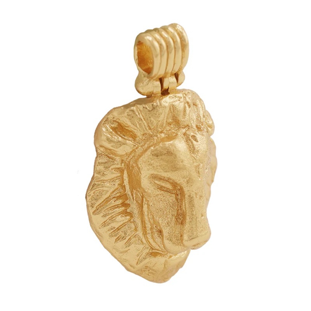 Cleopatra’s Bling - Lion pendant - 18K GOLD PLATED never worn - Picture 9 of 10